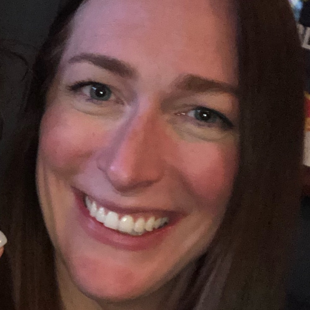 Meet your Posher, Lauren